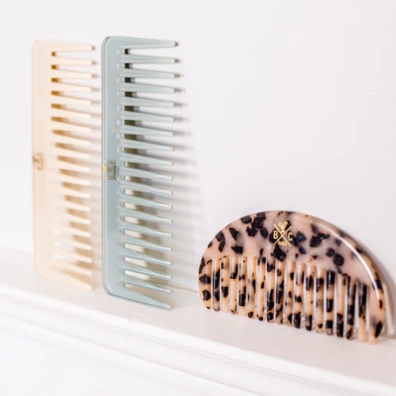 BACHCA Anti - Static Handcrafted Hair Comb in Kuwait - Waha Lifestyle