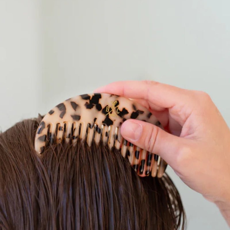 BACHCA Anti - Static Handcrafted Hair Comb in Kuwait - Waha Lifestyle