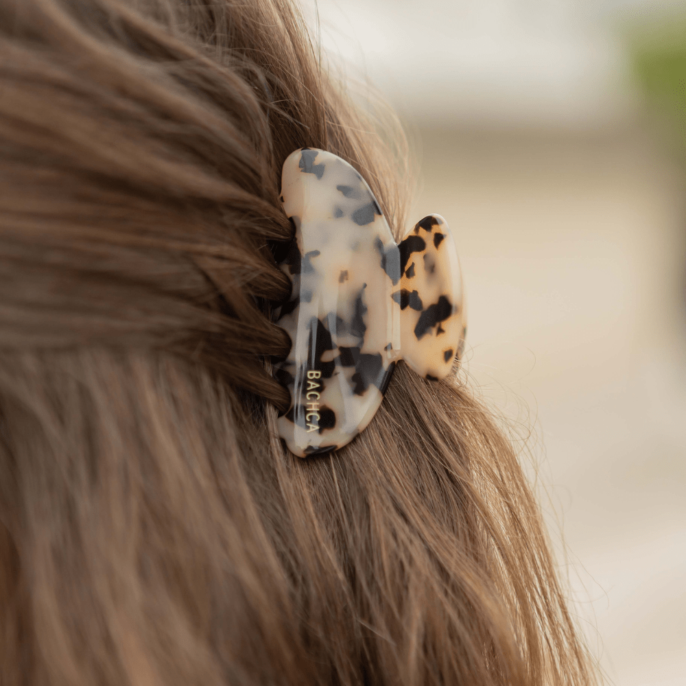 BACHCA Handcrafted Hair Claw Clip - Medium in Kuwait - Waha Lifestyle
