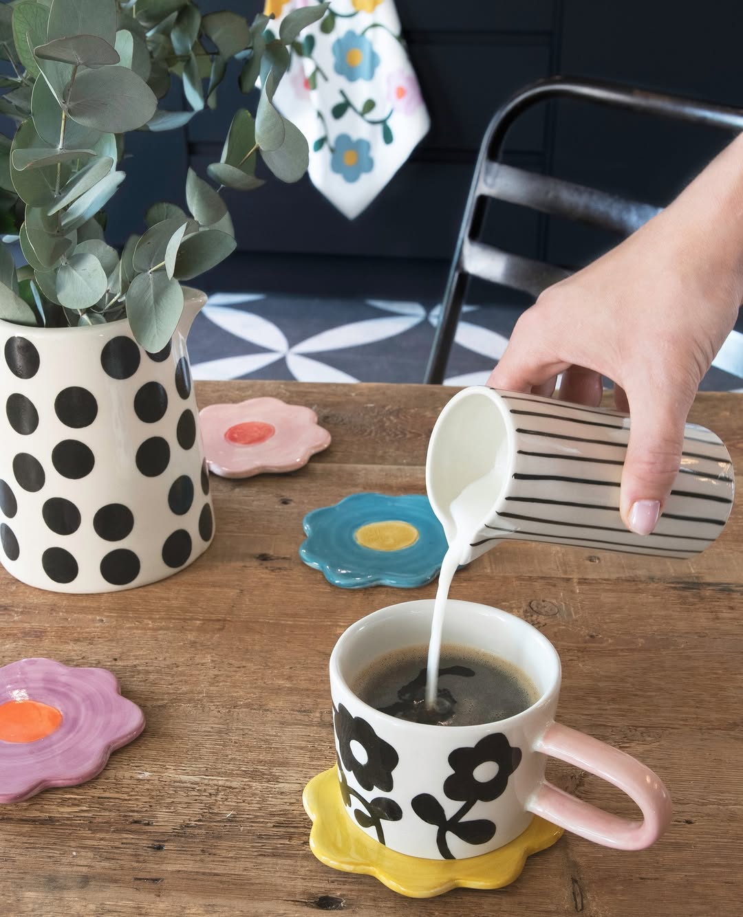 CAROLINE GARDNER Hand - painted Glazed Ceramic Mug in Kuwait - Waha Lifestyle