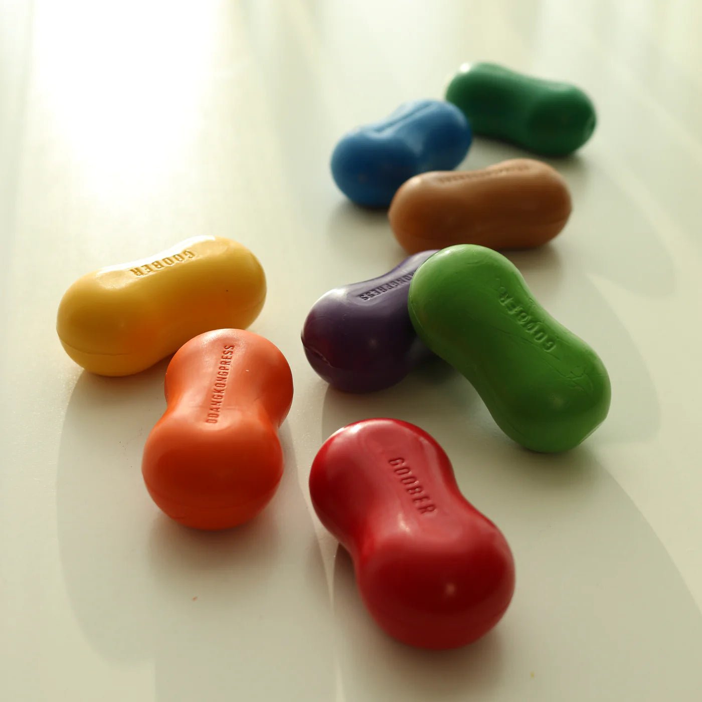 Non-toxic Peanut-Shaped Crayons - 8pcs