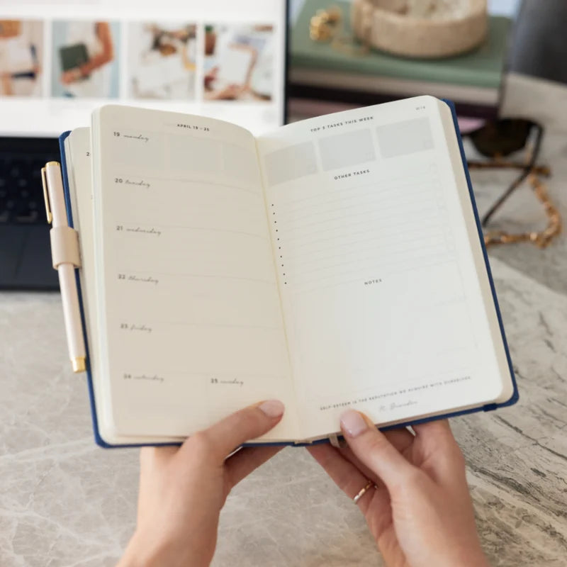 2027 Minimal Weekly Planner with Flexi Cover - 13 x 21cm