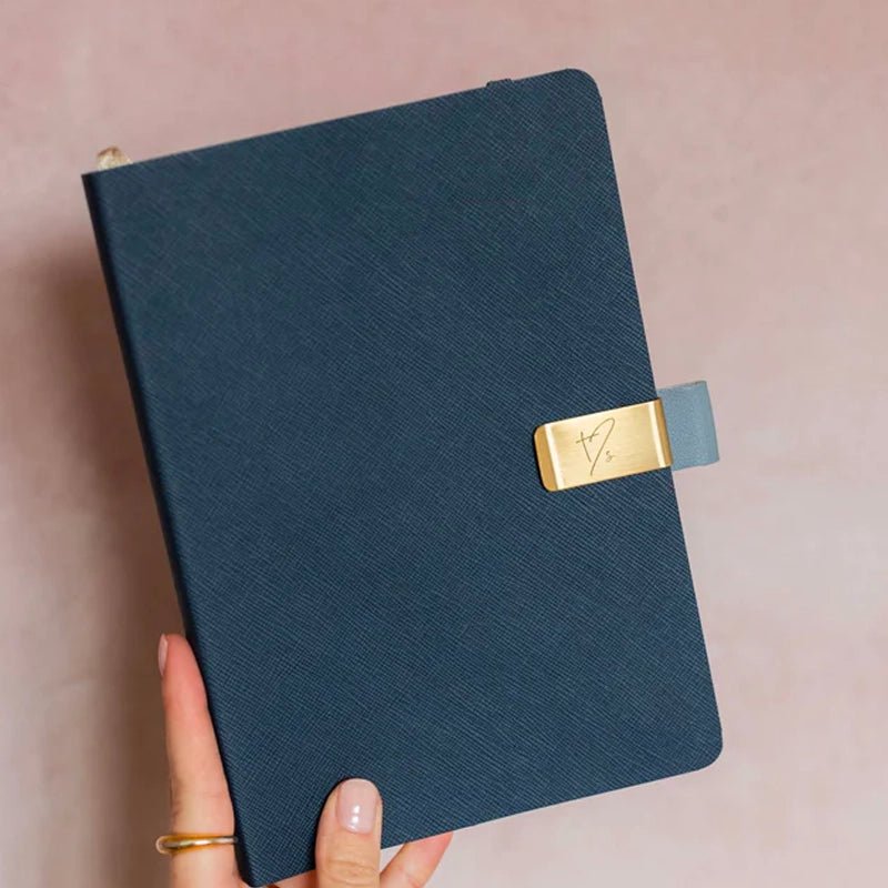THE INSPIRED STORIES Leather Pen / Pencil Holder in Kuwait - Waha Lifestyle
