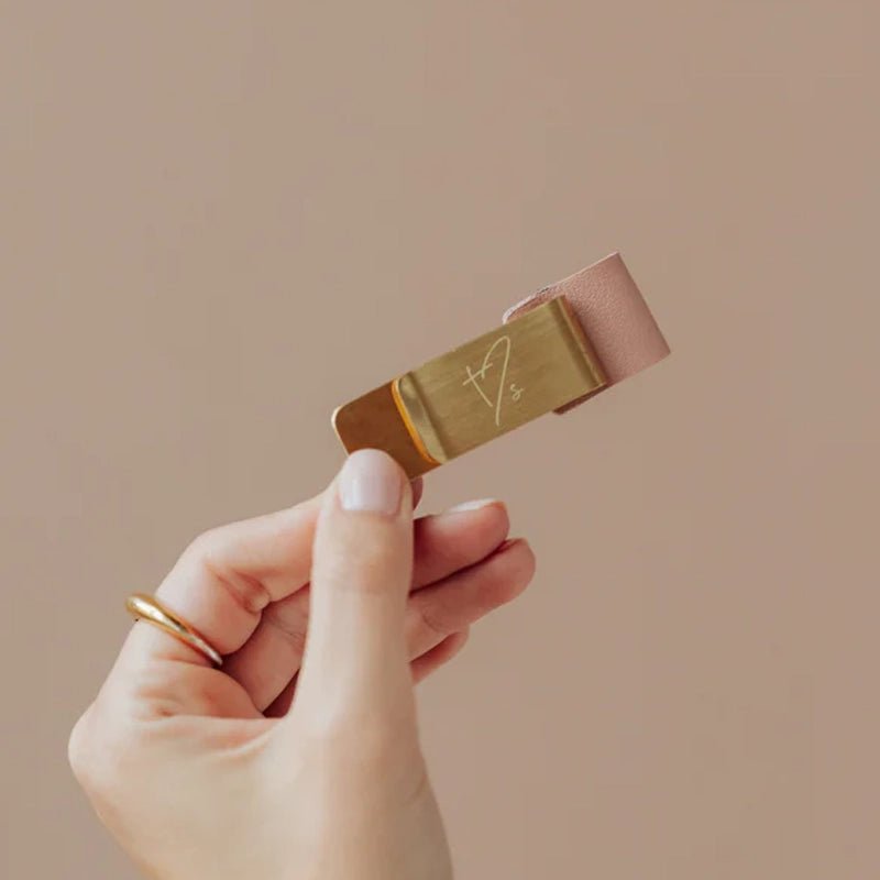 THE INSPIRED STORIES Leather Pen / Pencil Holder in Kuwait - Waha Lifestyle