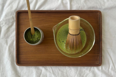Matcha vs. Hojicha: Two Japanese Teas, Two Kinds of Energy