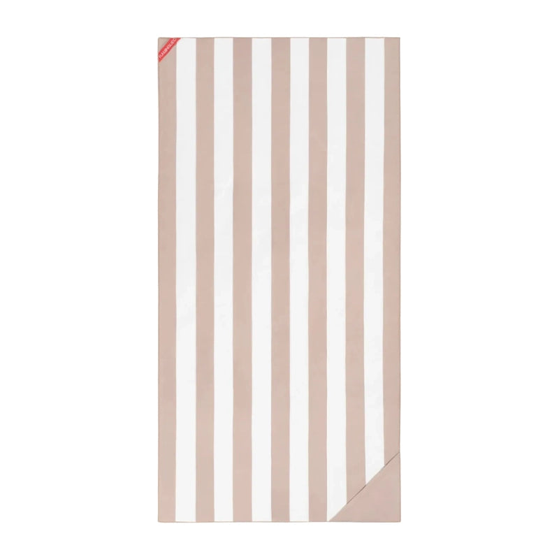 Cabo Microfiber Beach Towel with Magnets – Lightweight Quick Dry for Beach &amp; Travel