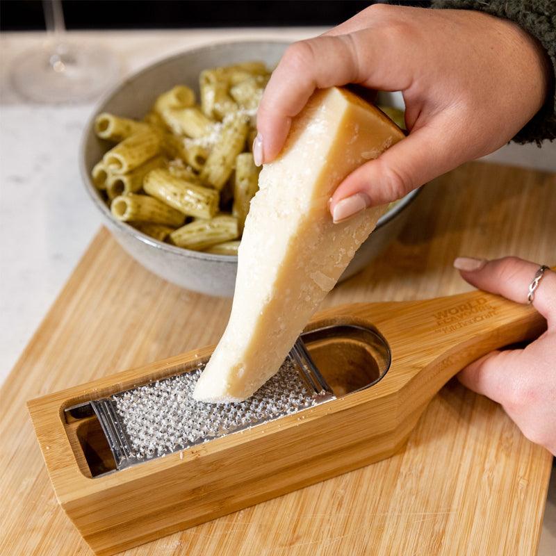 Kitchen Craft World of Flavours Italian Bamboo Grater with Holder