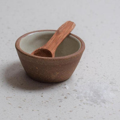 MW Home Ceramic Small Pinch Pot With Wooden Spoon