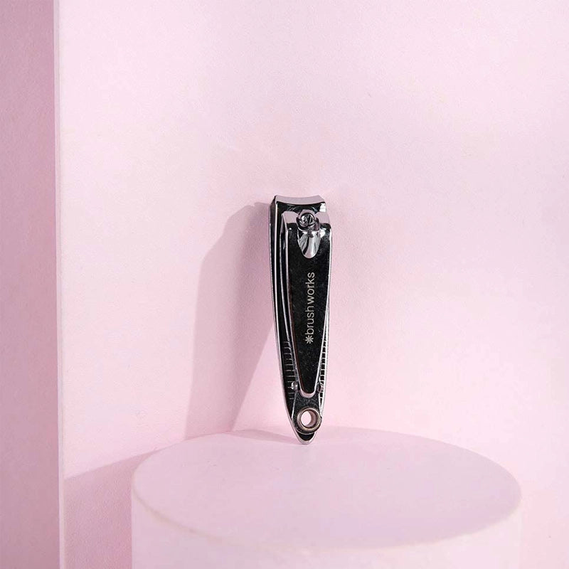 Stainless Steel Fingernail Clipper with Built-In File &amp; Cleaner
