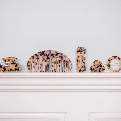 BACHCA Anti - Static Handcrafted Hair Comb in Kuwait - Waha Lifestyle