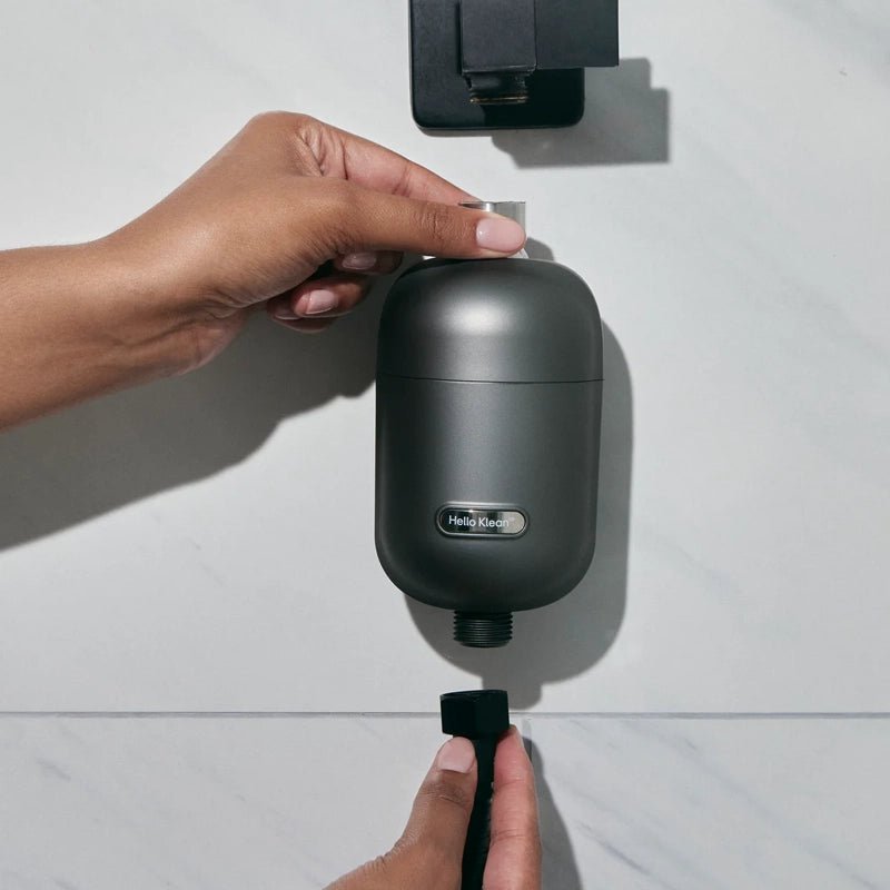 Water Purifying Shower Filter for Chlorine &amp; Heavy Metal Reduction