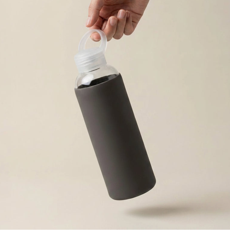 LAZAZ Pursip Borosilicate Glass Water Bottle with Silicone Sleeve – 1L in Kuwait - Waha Lifestyle