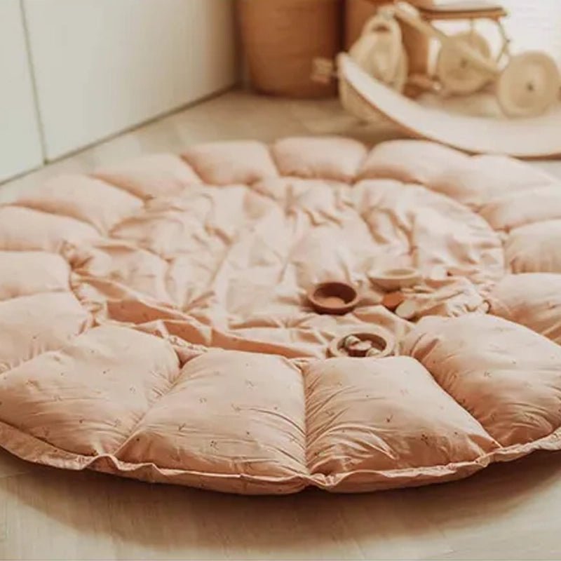 PLAY AND GO Bloom Organic Cotton Baby Mat &amp; Storage Bag in Kuwait - Waha Lifestyle