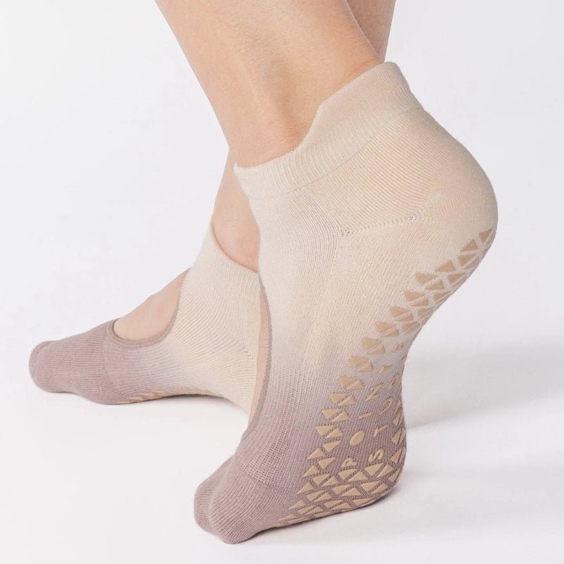 Nina Grip Socks for Pilates &amp; Yoga - Cappuccino
