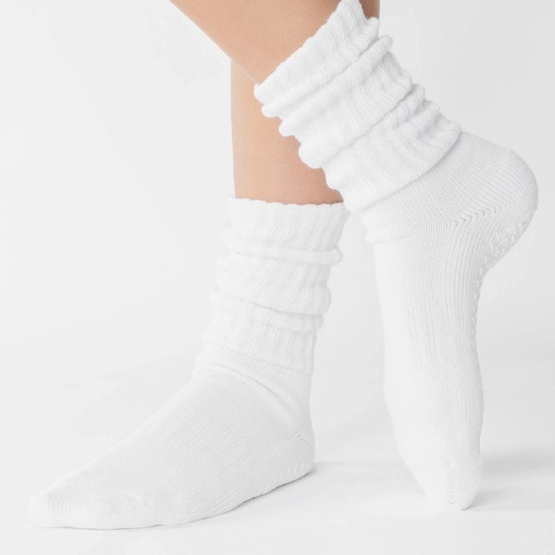 POINTE STUDIO Slouch Crew Grip Socks for Pilates &amp; Yoga - White in Kuwait - Waha Lifestyle