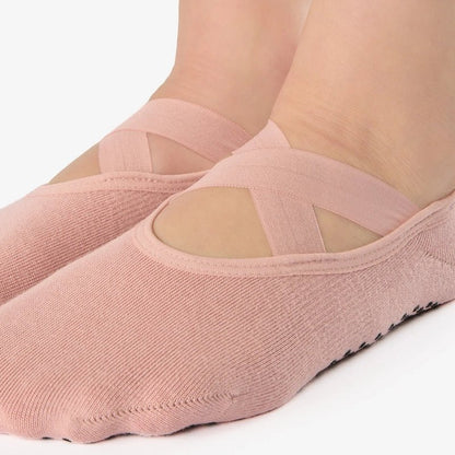Cross Strap No Show Grip Socks - Ballet Pink