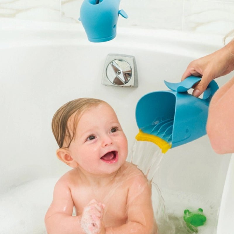 Moby Baby Bath Tear-free Waterfall Rinse Cup