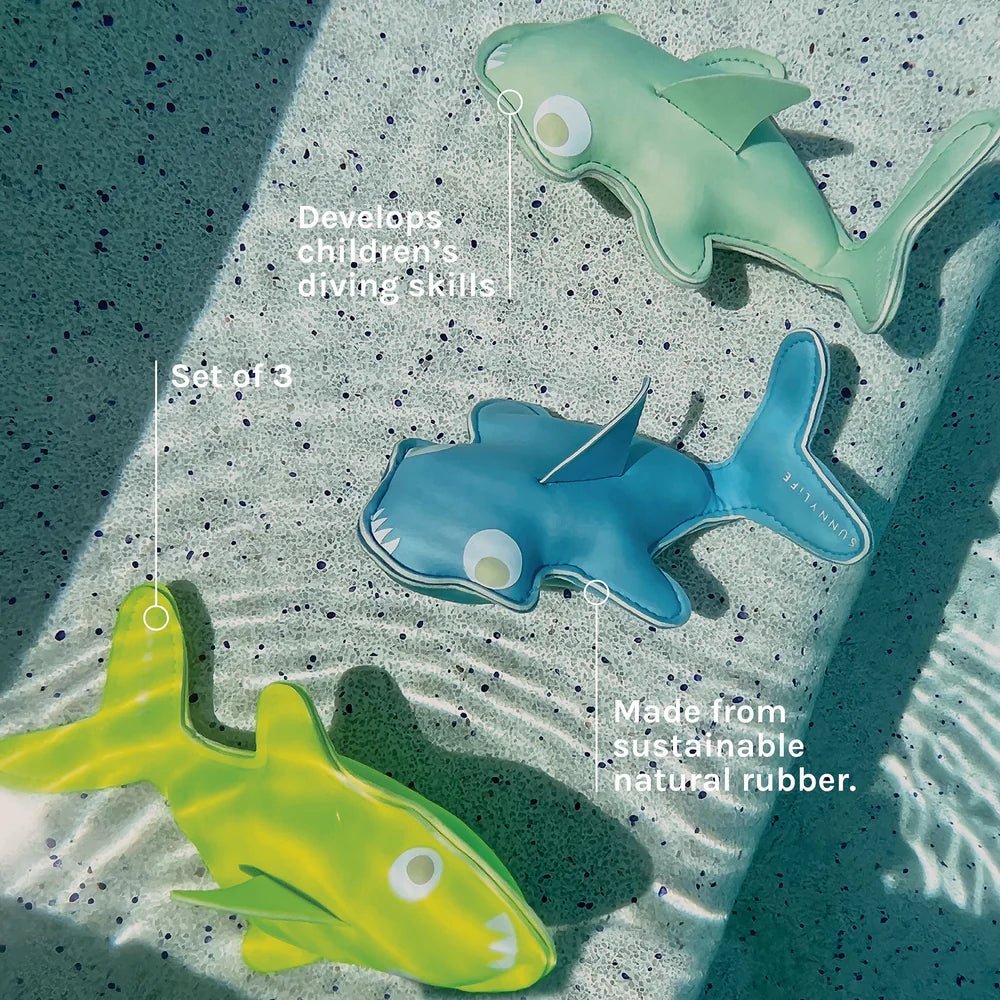 SUNNYLIFE Dive Buddies Kids Pool &amp; Beach Toys - Salty the Shark - 3pcs. in Kuwait - Waha Lifestyle