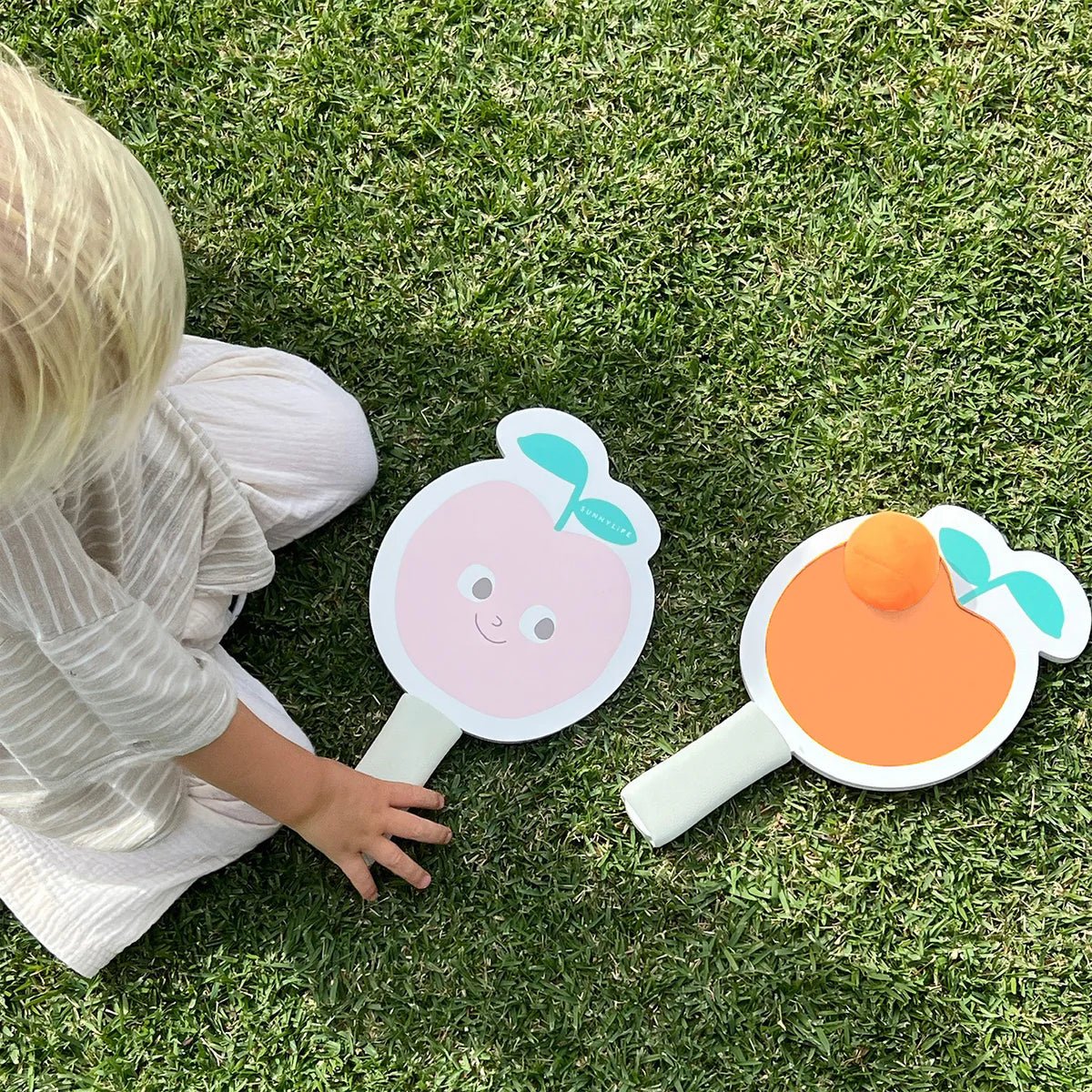 SUNNYLIFE Kids Velcro Beach Bat And Ball Game in Kuwait - Waha Lifestyle