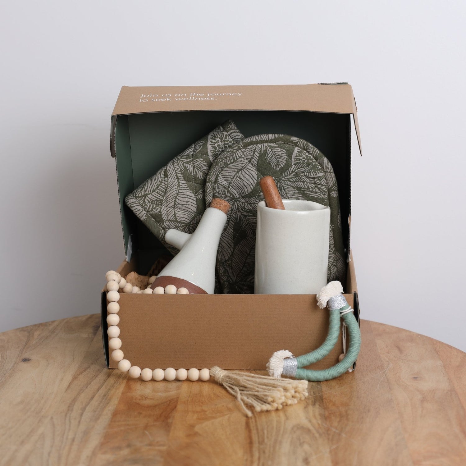 WAHA LIFESTYLE Kitchen Essential Neqsa - Olive in Kuwait - Waha Lifestyle