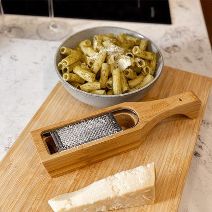 World of Flavours Italian Bamboo Grater with Holder - Waha Lifestyle